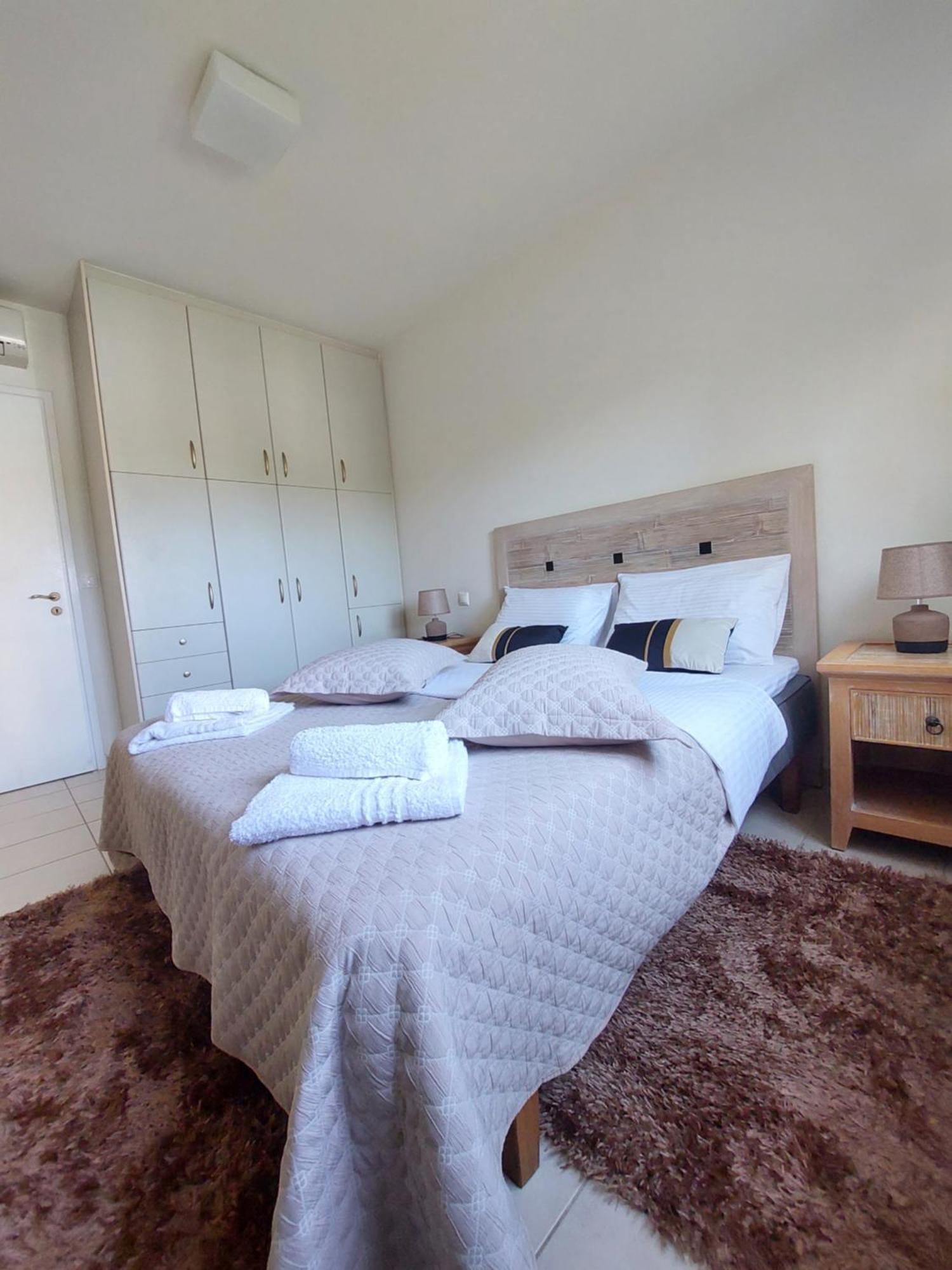 Infinity Night Villa Chania  ภายนอก รูปภาพ